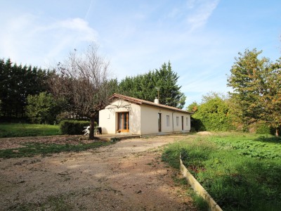 PLAIN PIED A VENDRE - TOURNUS - 76 m2 - 150000 €