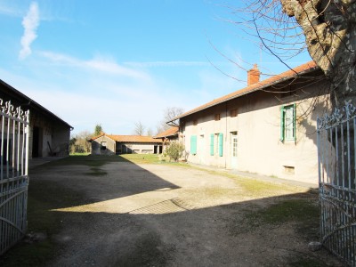 FERMETTE A VENDRE - LA TRUCHERE - 134 m2 - 205000 €