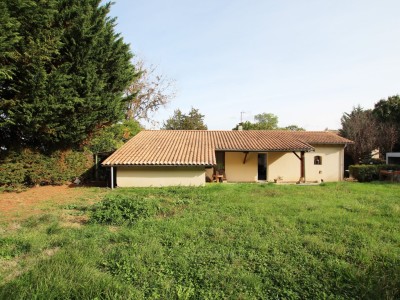 PLAIN PIED A VENDRE - TOURNUS - 76 m2 - 169000 €