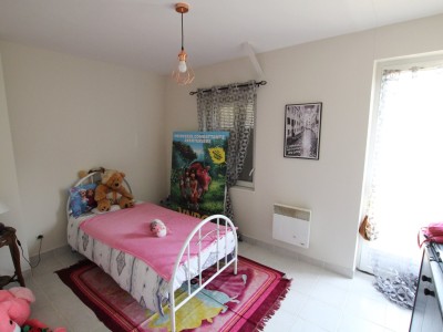 PLAIN PIED A VENDRE - TOURNUS - 76 m2 - 169000 €